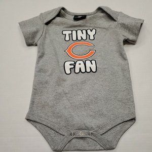 NWOT Chicago Bears Gray One Piece Bodysuit Shirt Baby 18 Months New Without Tags